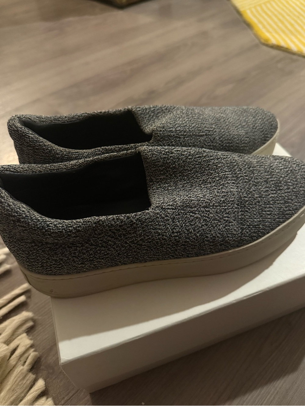 Vince Walsh sneaker/slide on
